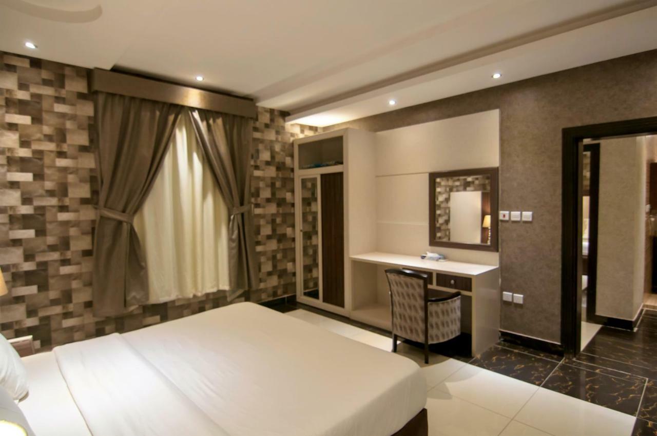 Elite Suites Hotel - Al Muruj Riyadh Exterior photo